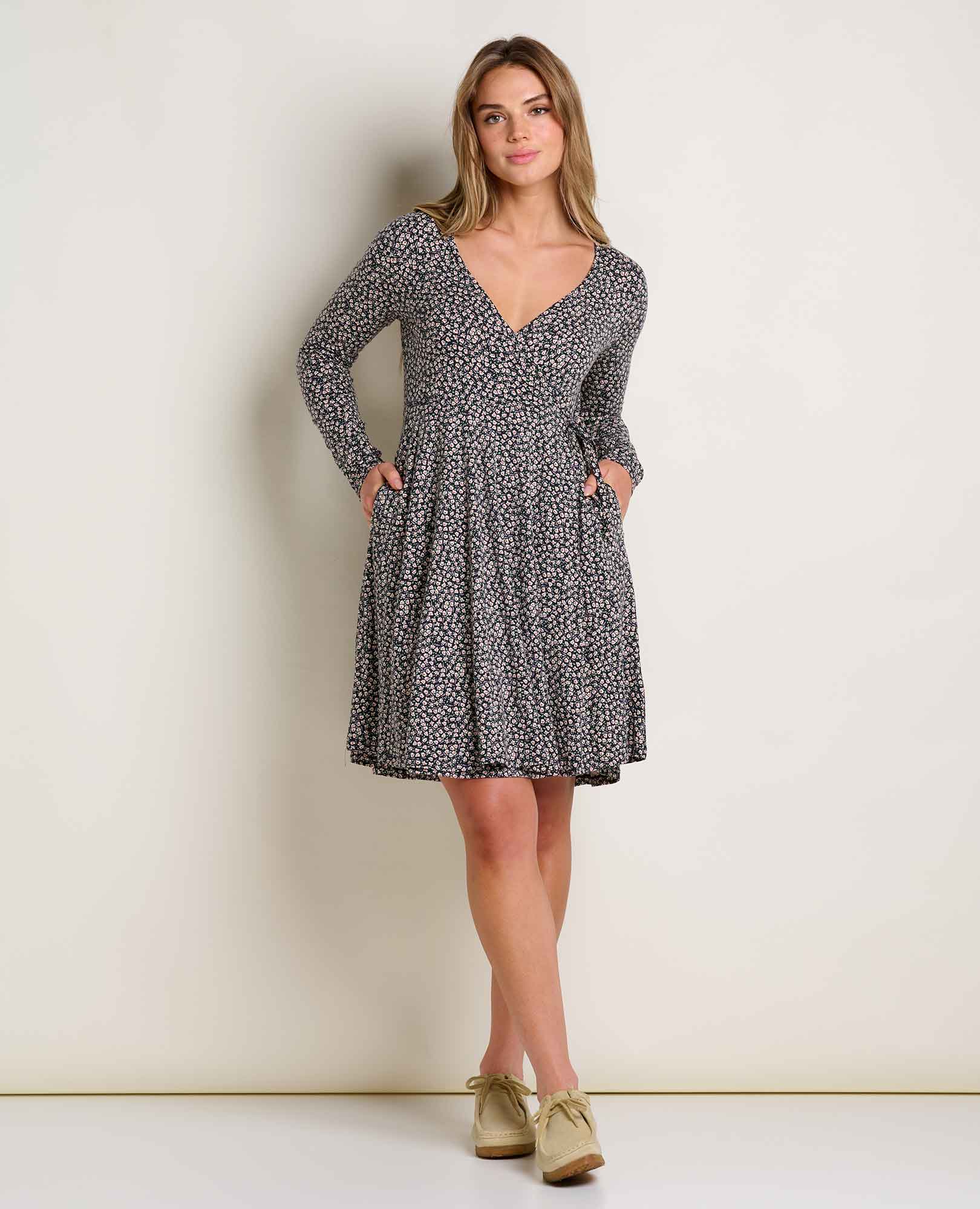 Freesia Long Sleeve Wrap Dress - Coyean
