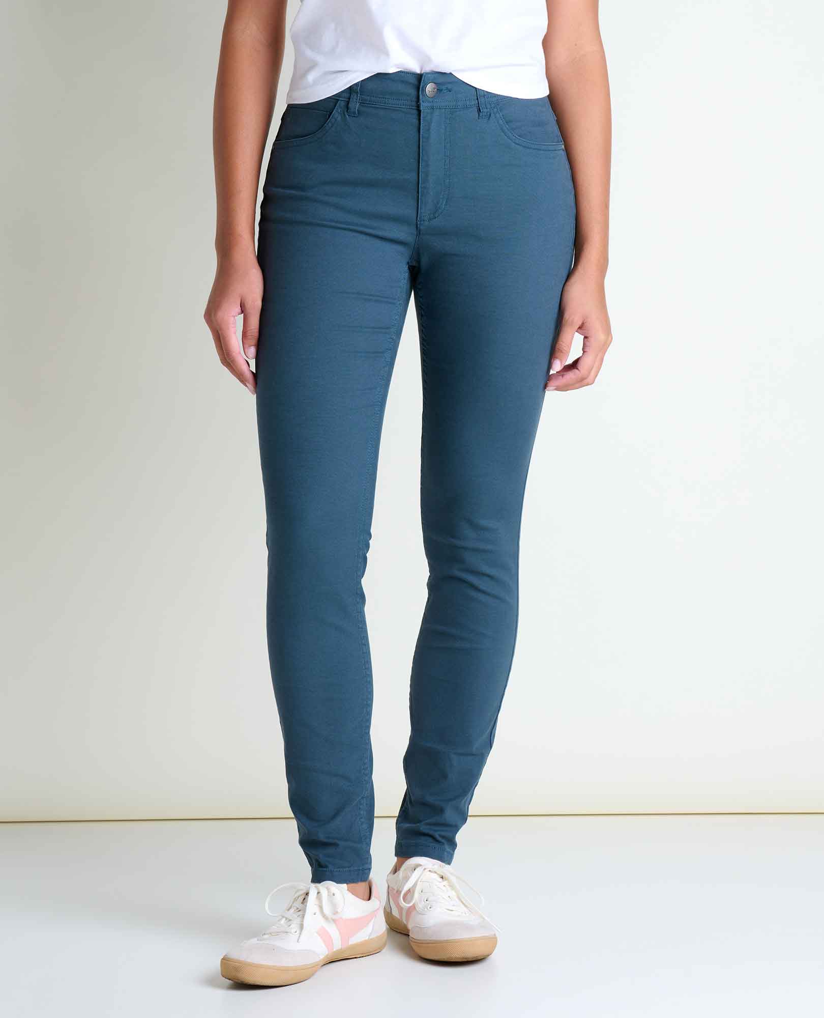 Earthworks 5 Pocket Skinny Pant - Coyean
