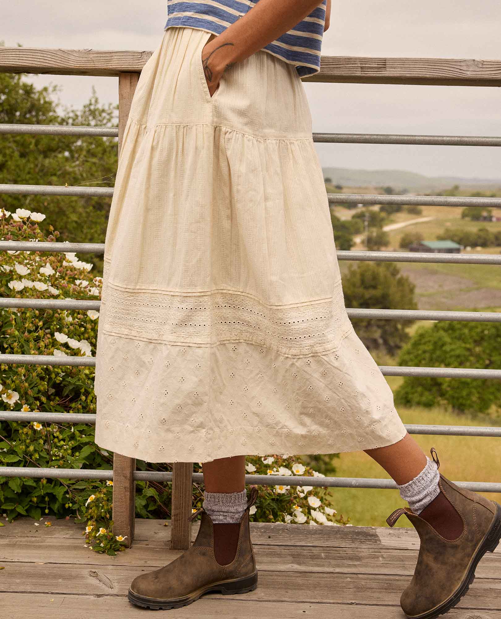 Airscape Midi Skirt - Coyean