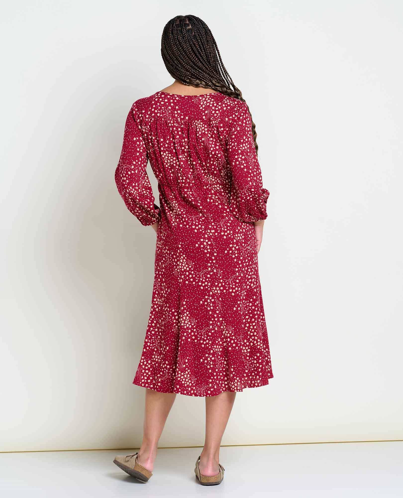 Manzana Paneled Midi Dress - Coyean