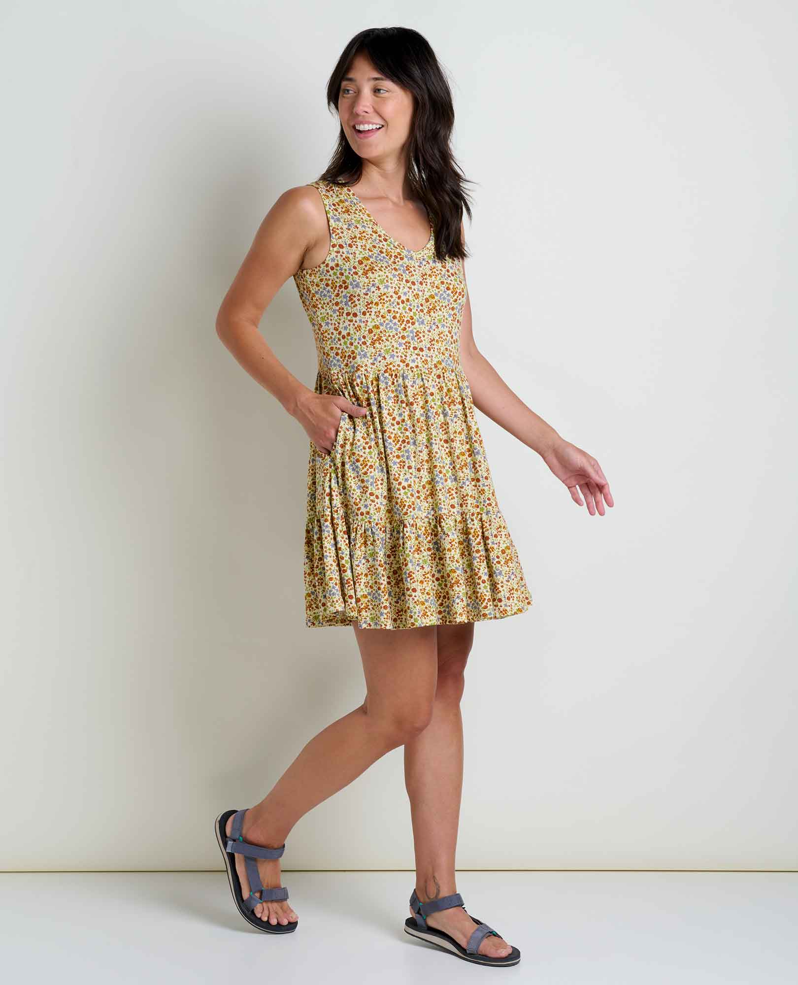 Marley Tiered Sleeveless Dress - Coyean