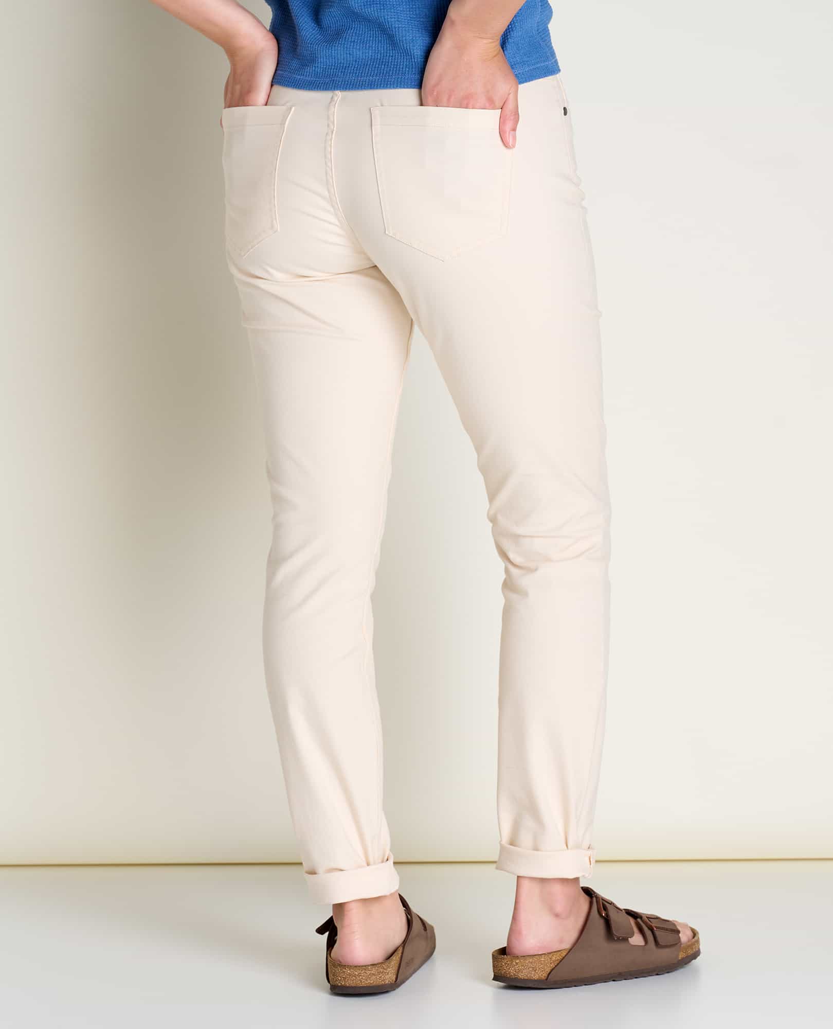 Earthworks 5 Pocket Skinny Pant - Coyean