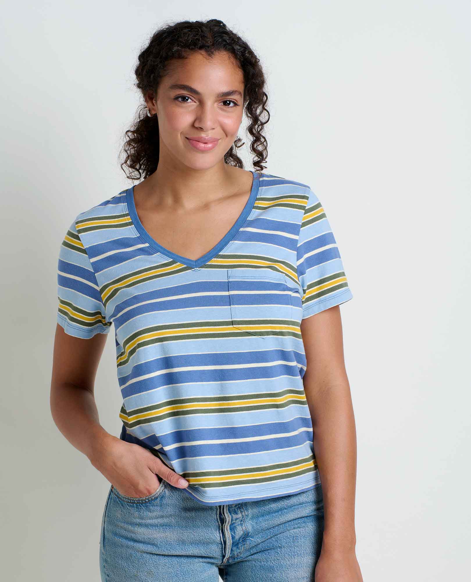 Grom V-Neck Tee - Coyean