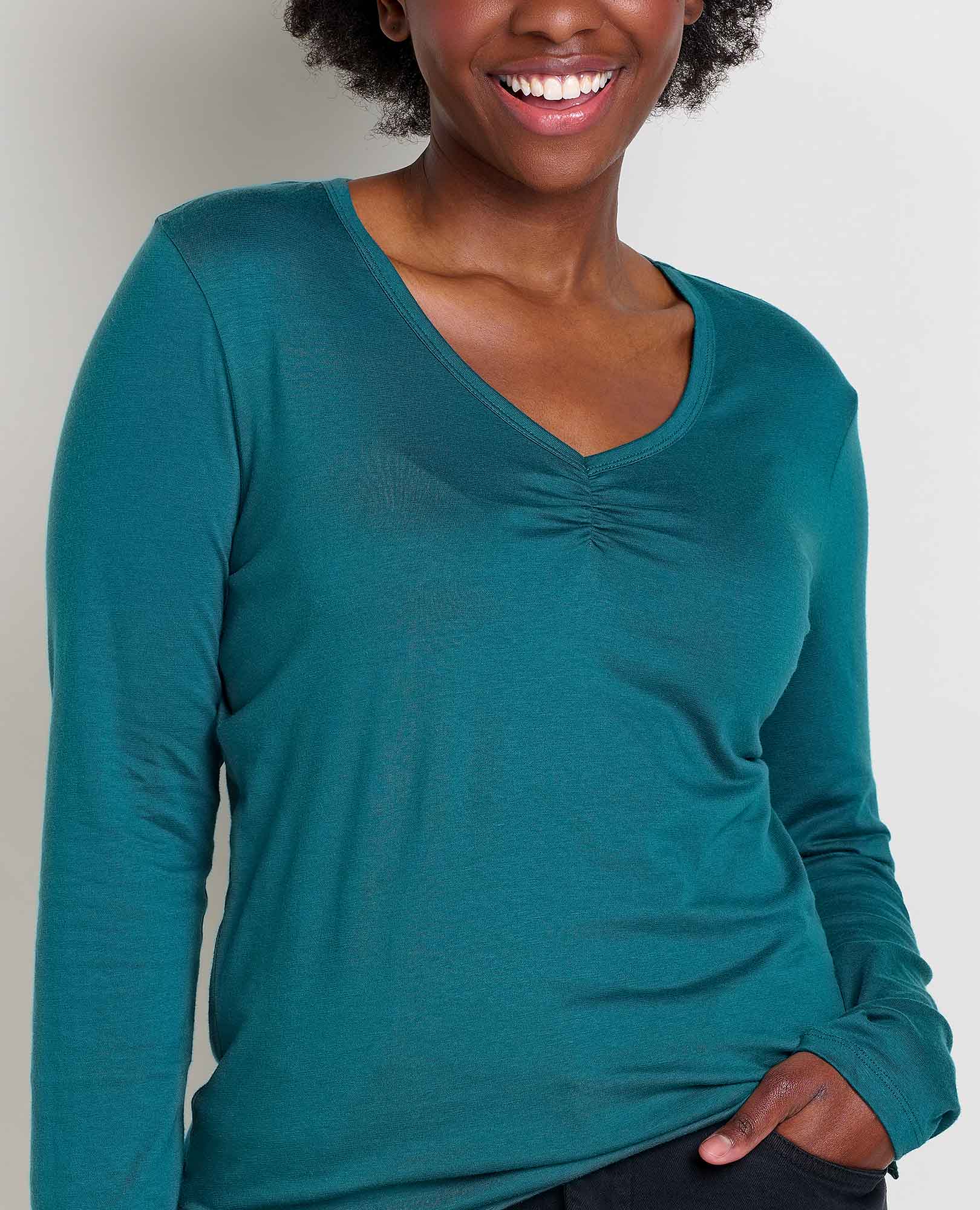 Rose Long Sleeve Tee - Coyean