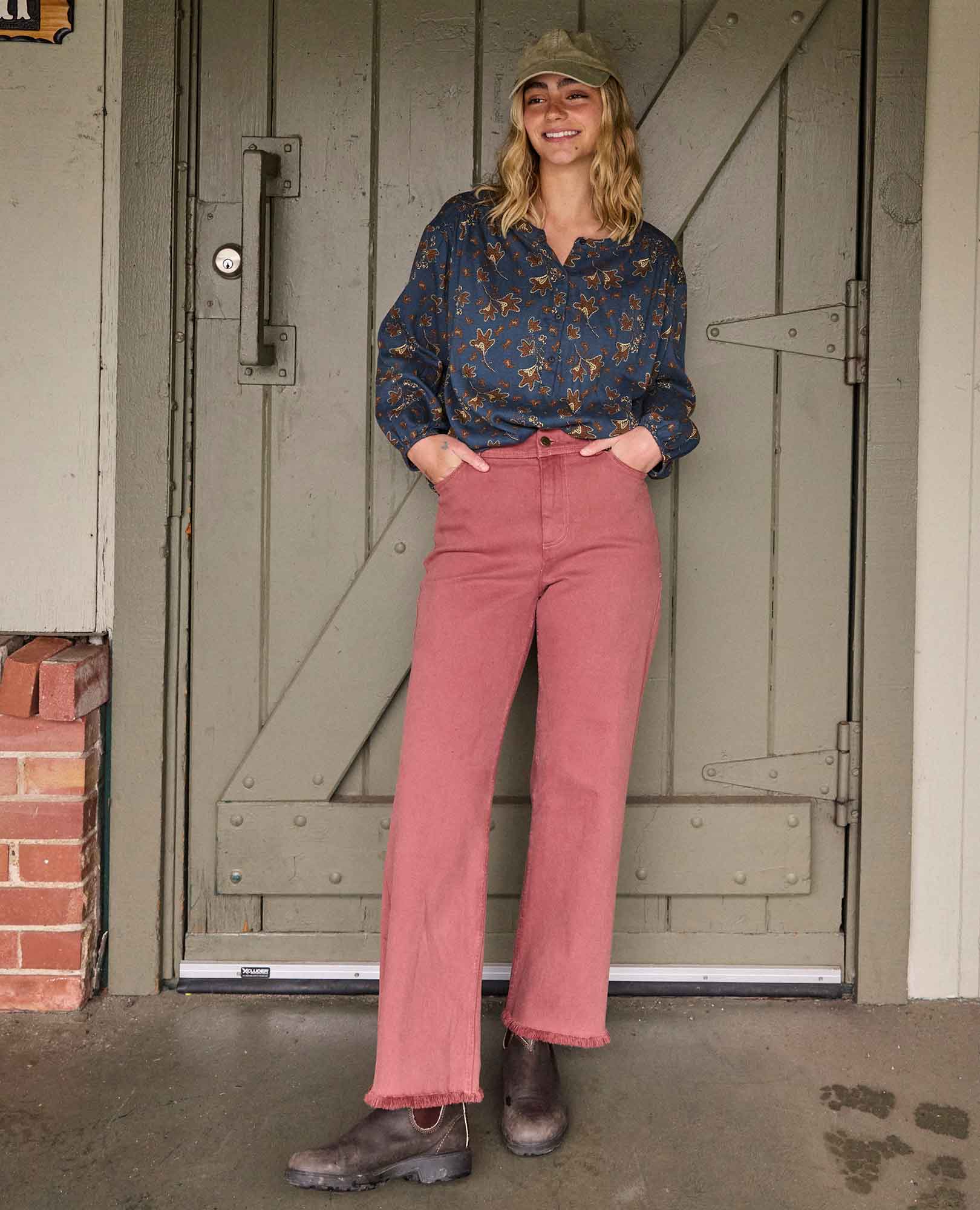 Balsam Cutoff Pant - Coyean