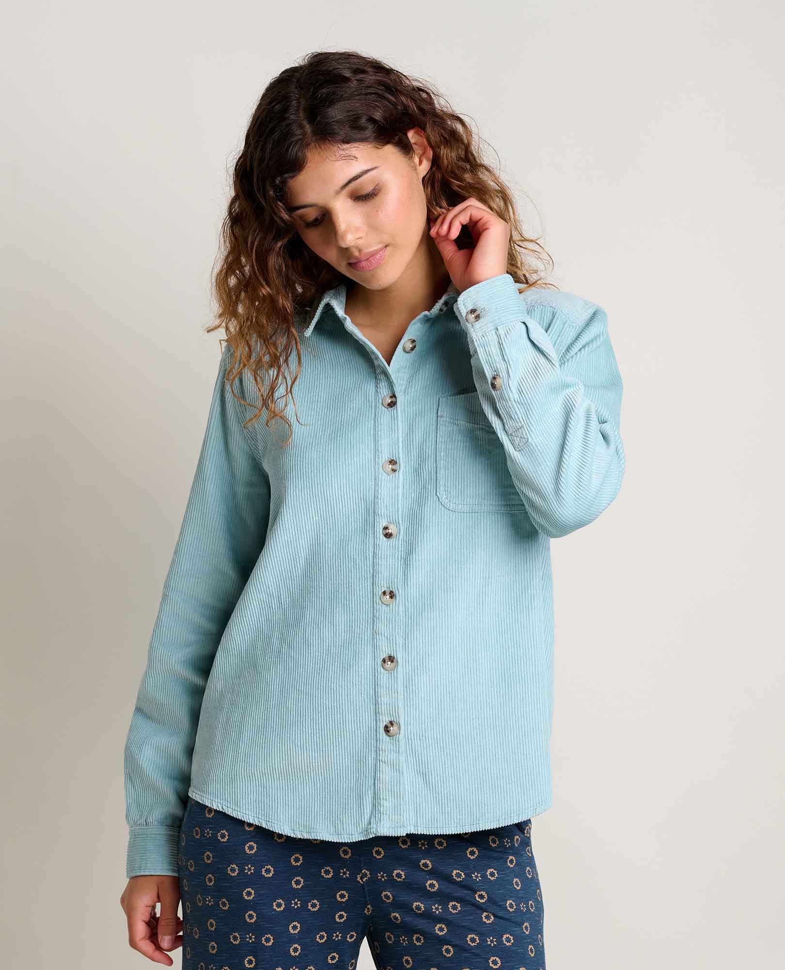 Women's Cascadia Cord Shirt - Coyean