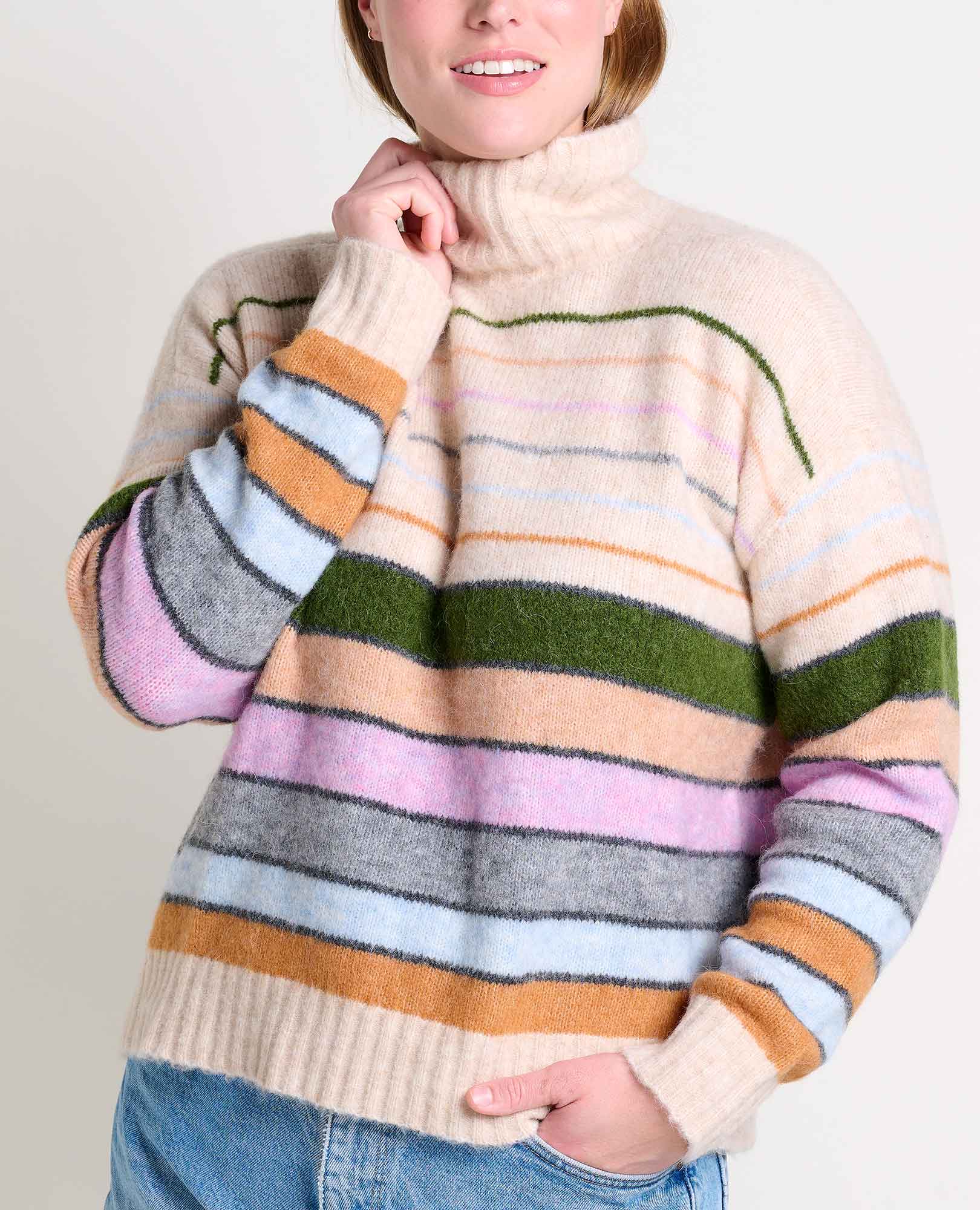Toddy T-Neck Sweater - Coyean