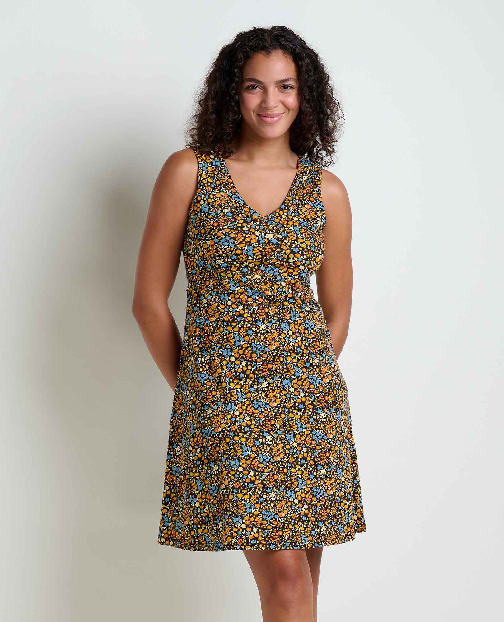 Rosemarie Sleeveless Dress - Coyean