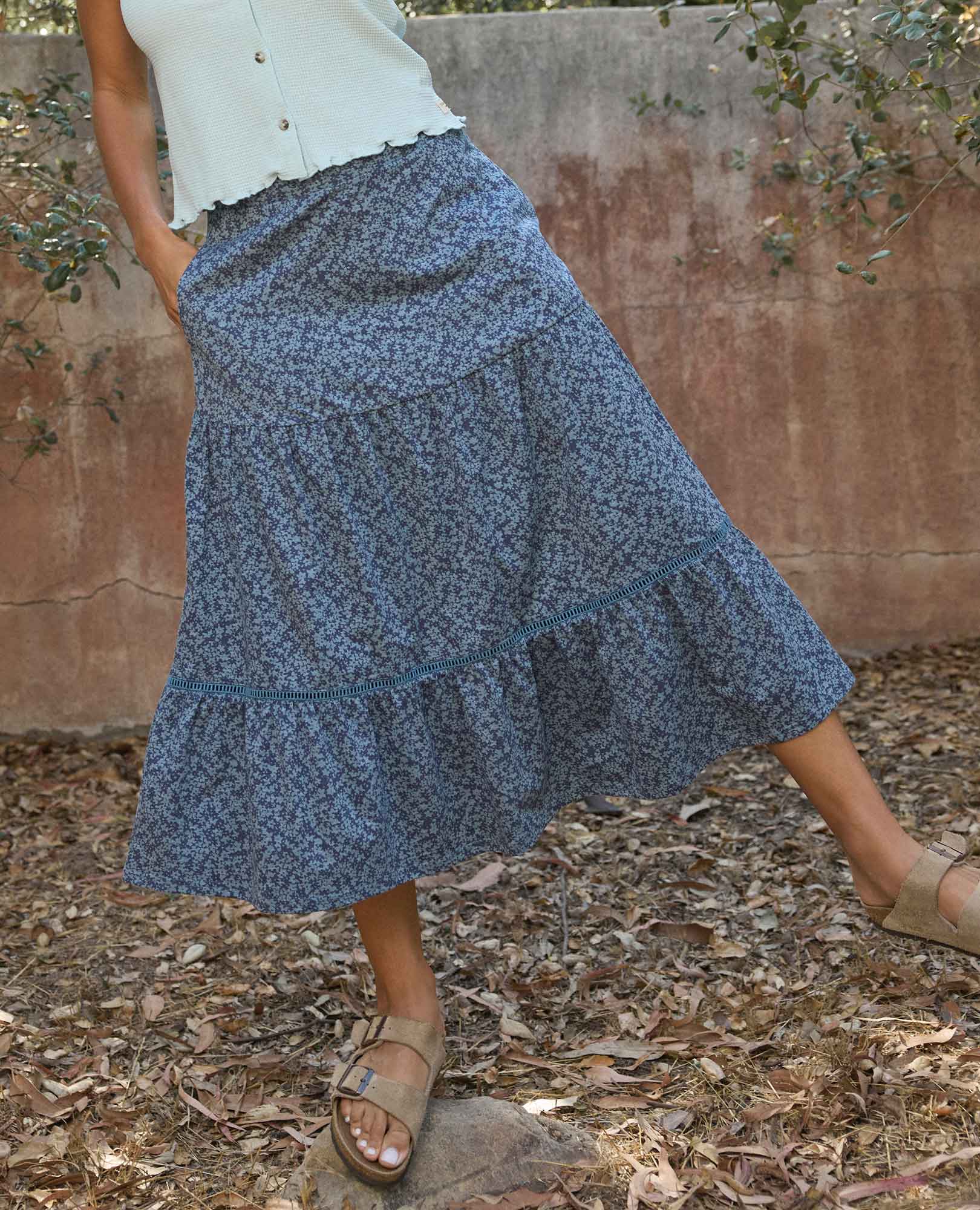 Marigold Tiered Midi Skirt - Coyean