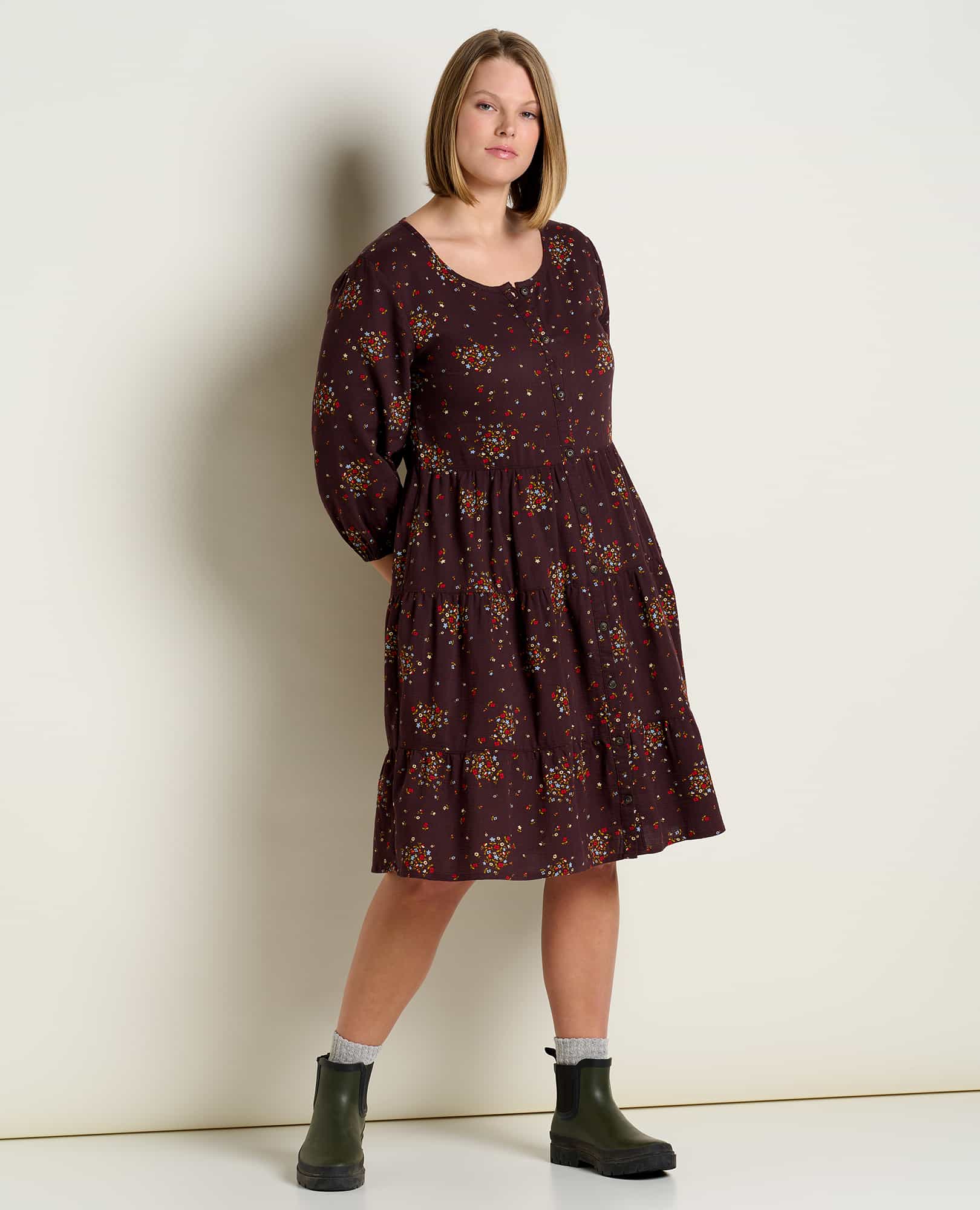 Manzana Tiered Long Sleeve Dress - Coyean