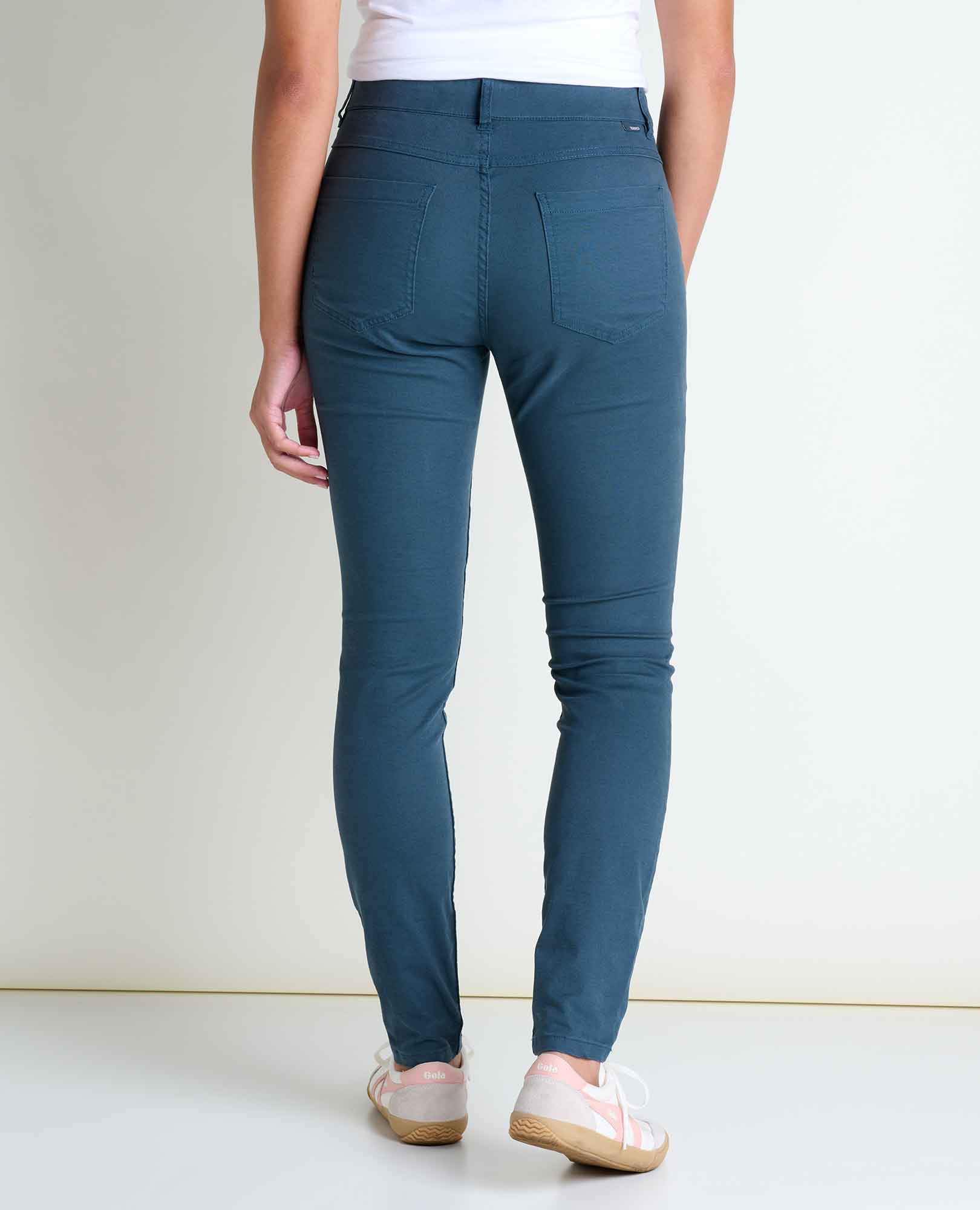 Earthworks 5 Pocket Skinny Pant - Coyean