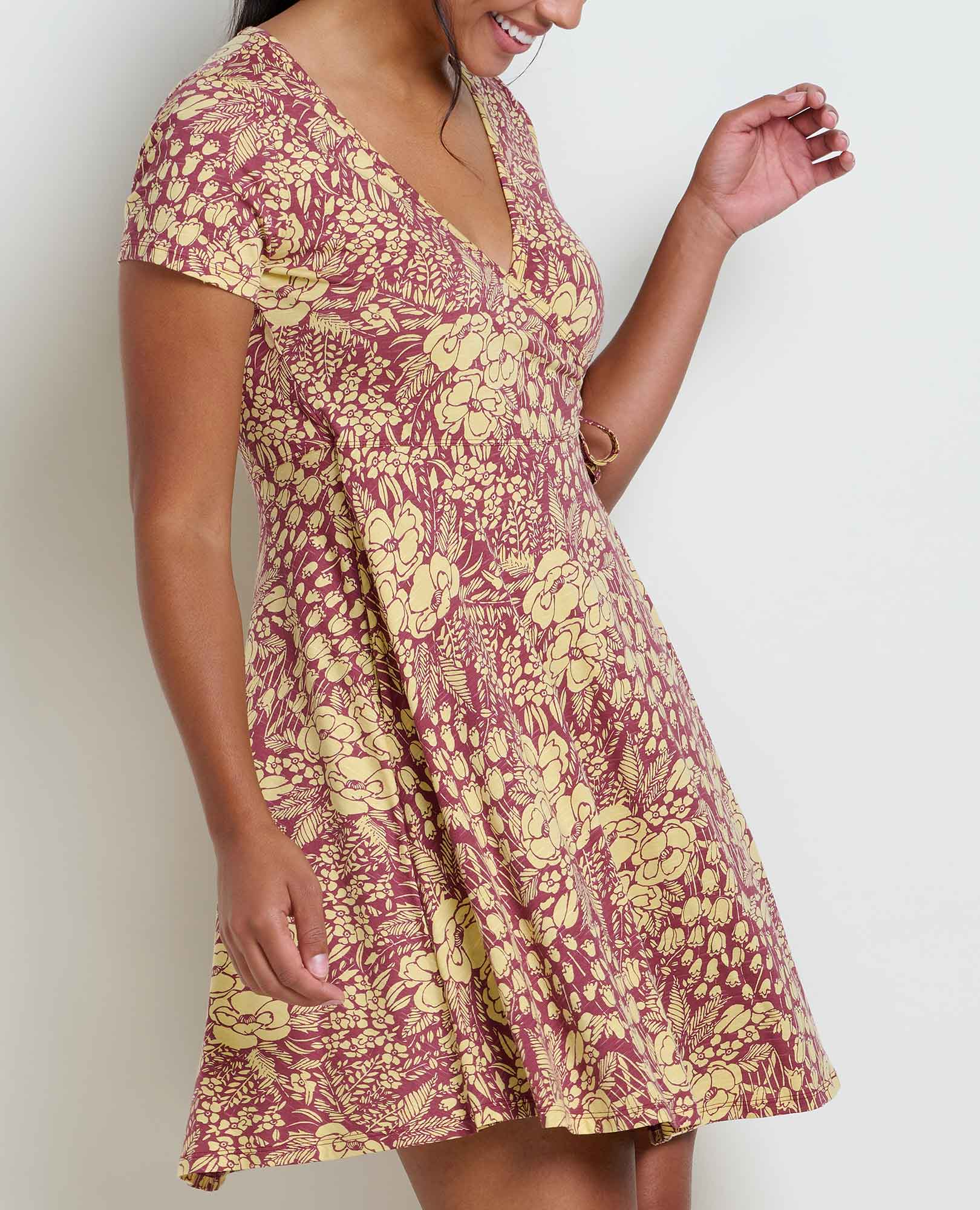 Freesia Wrap Dress - Coyean
