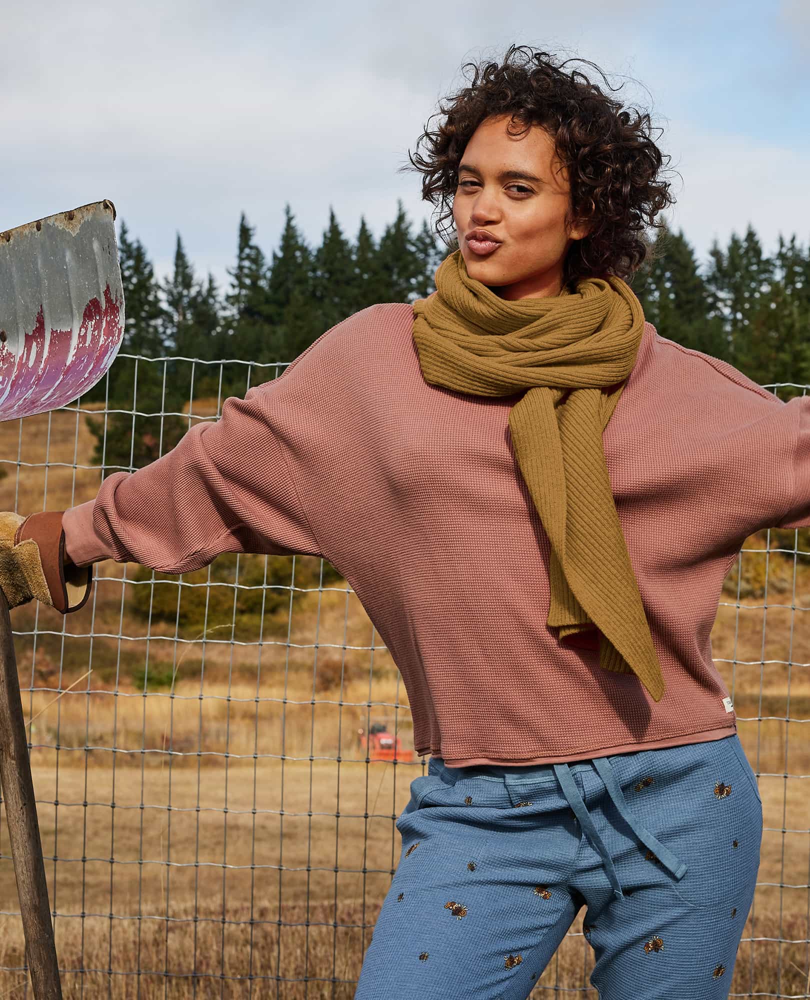 Cazadero Scarf - Coyean