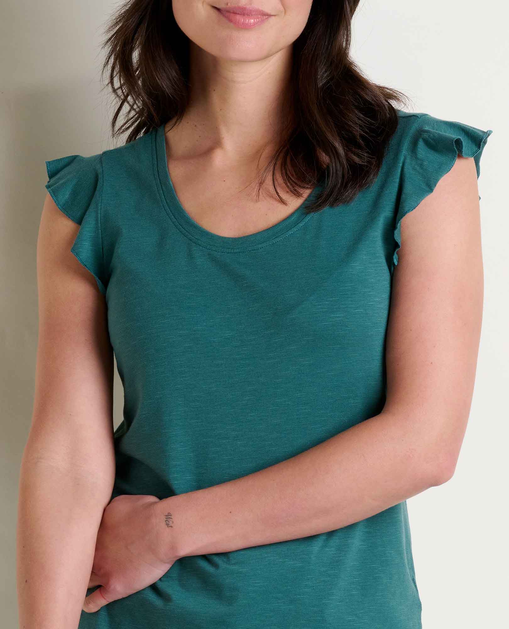 Rufflita II Tee - Coyean