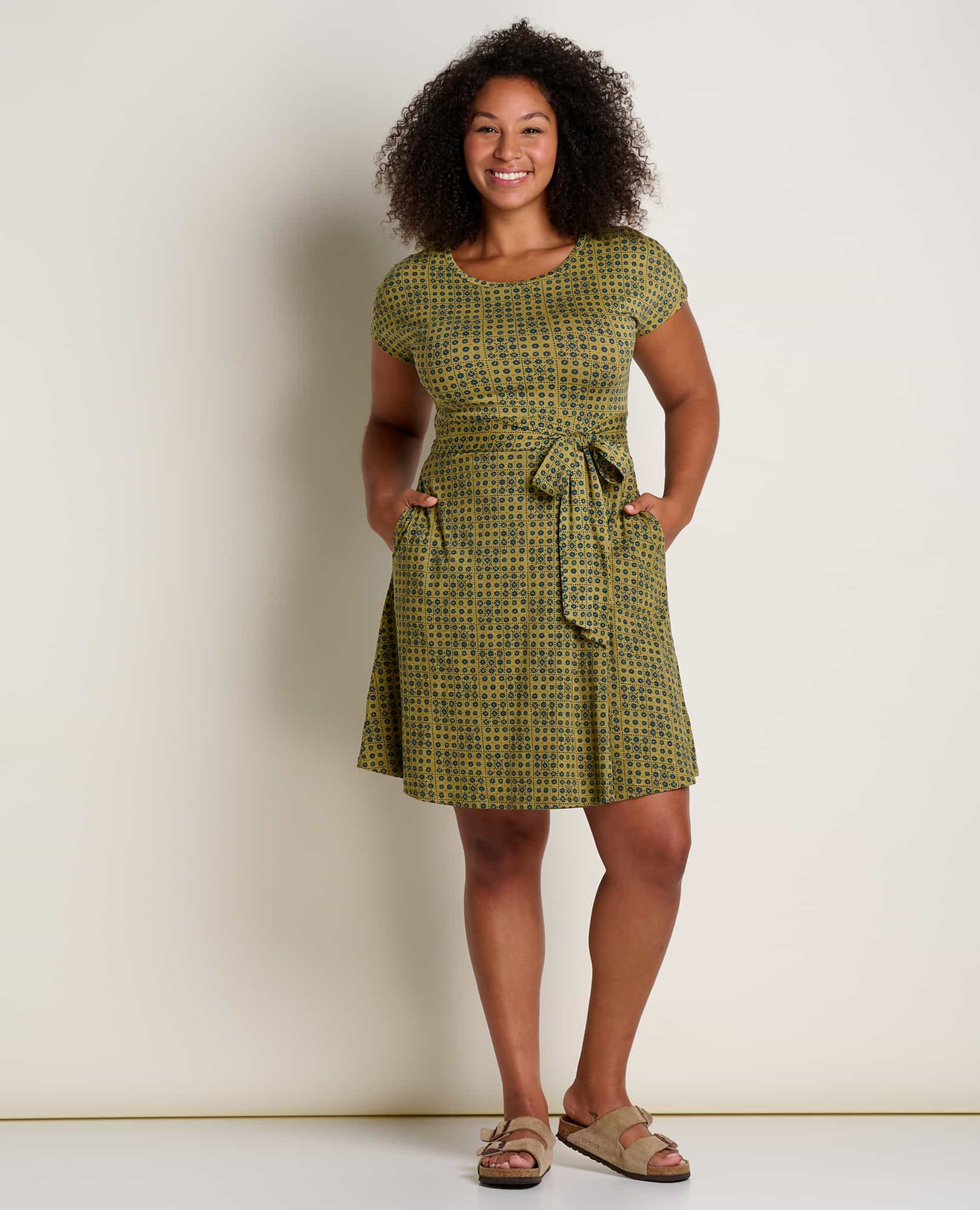 Cue Wrap Short Sleeve Dress - Coyean