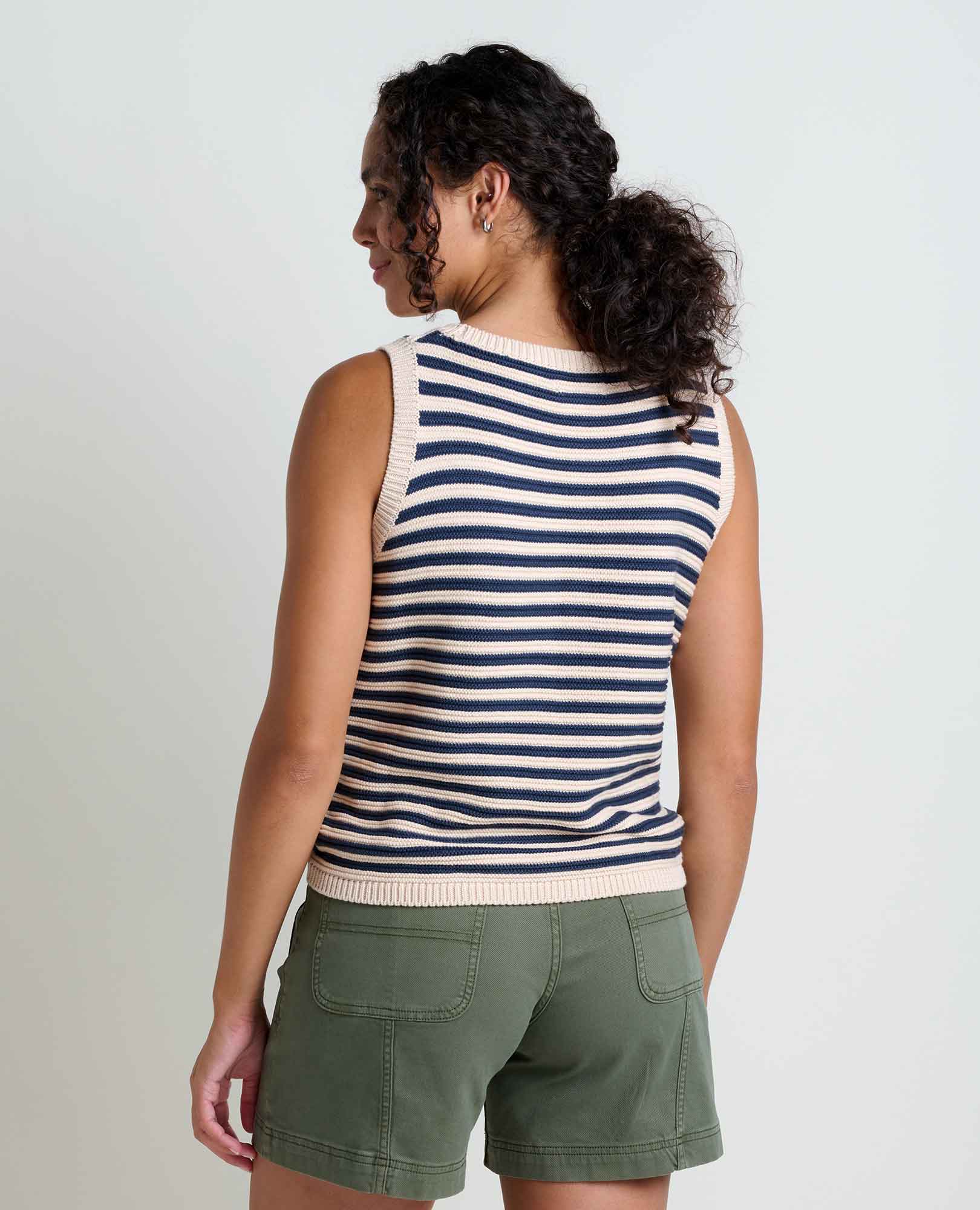 Bianca Crew Tank - Coyean
