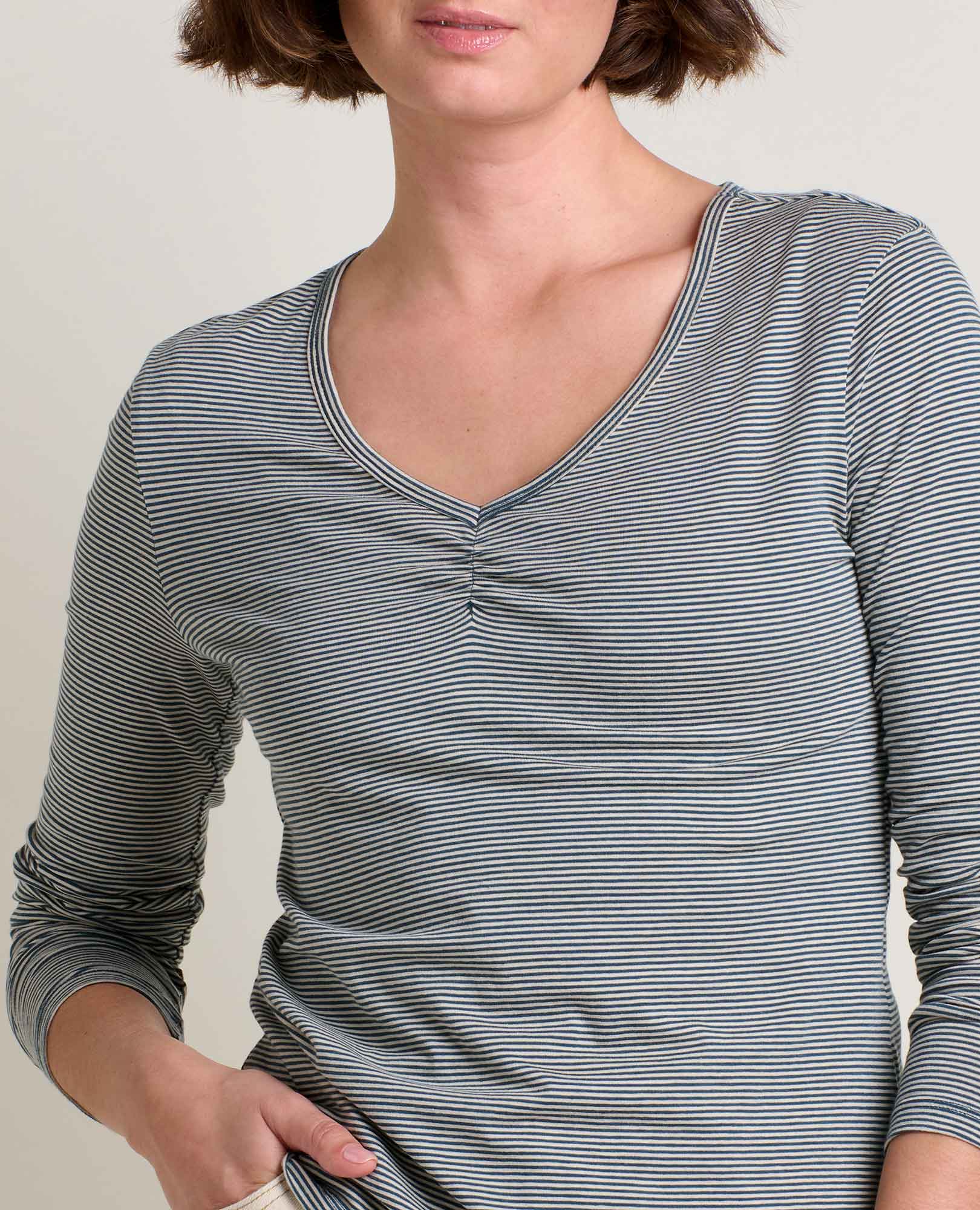 Rose Long Sleeve Tee - Coyean