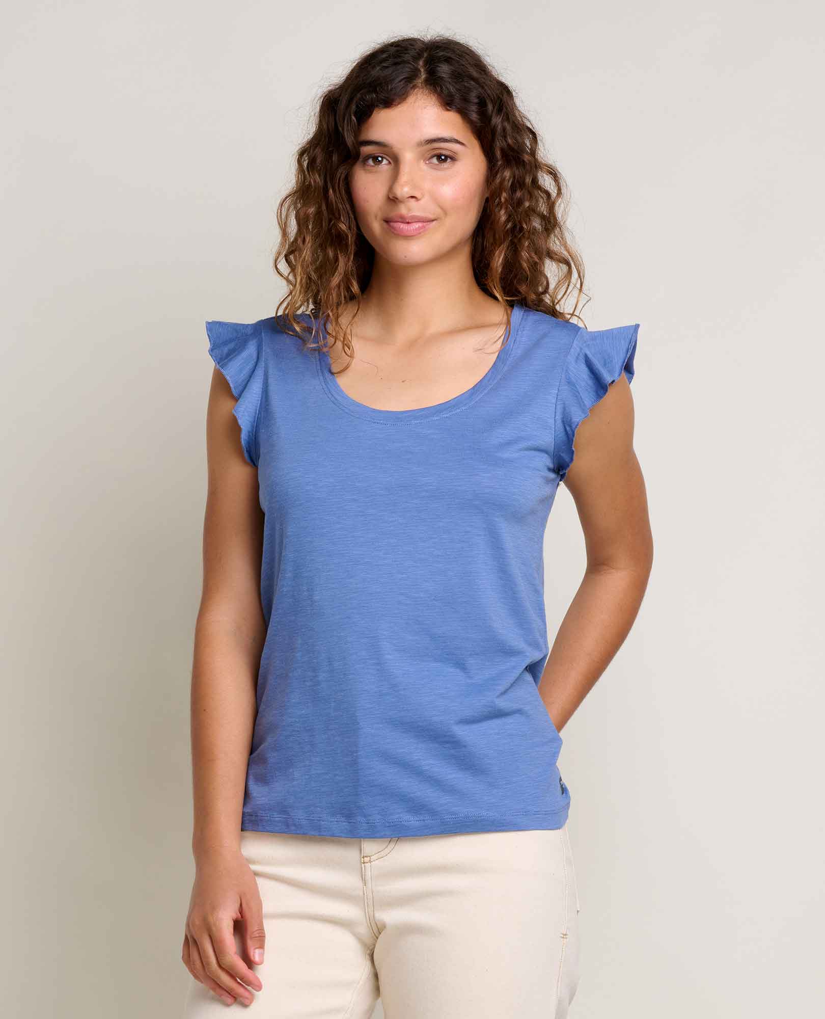 Rufflita II Tee - Coyean