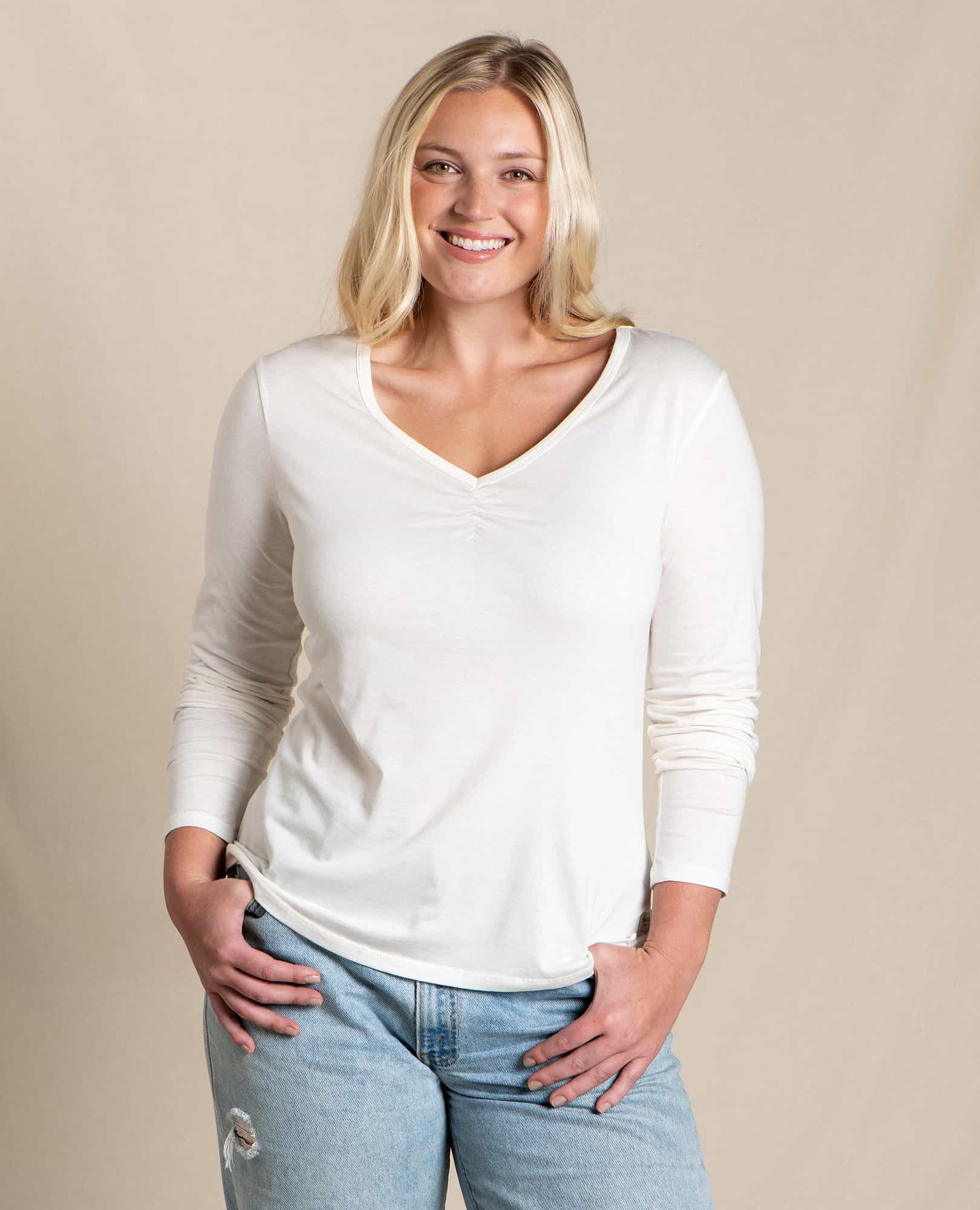 Rose Long Sleeve Tee - Coyean