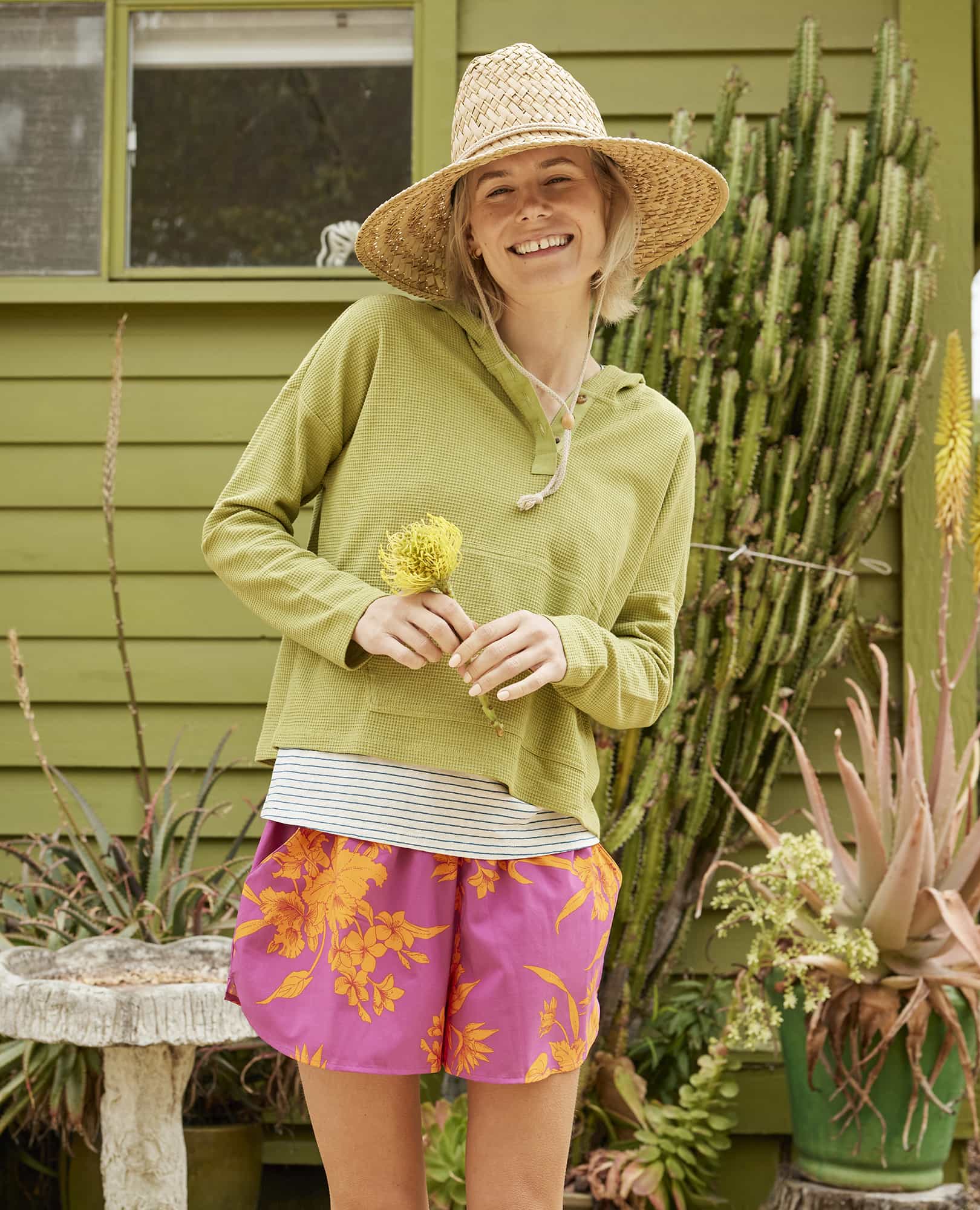 Sunkissed Pull-On Short II - Coyean
