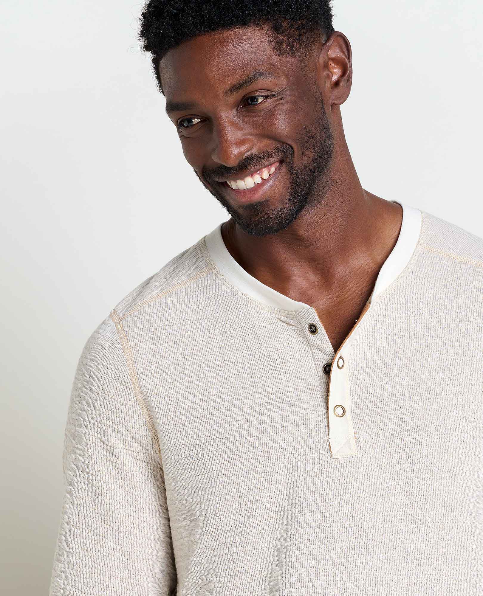 Men's Nord Reversible Henley - Coyean