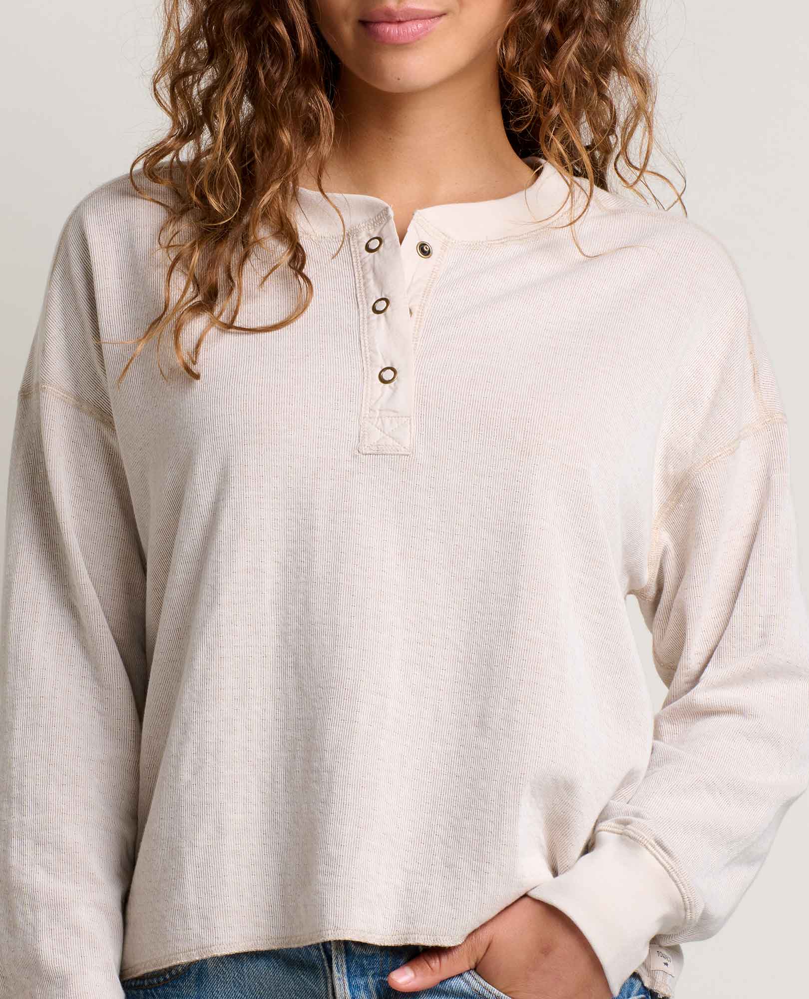 Women's Nord Reversible Henley - Coyean