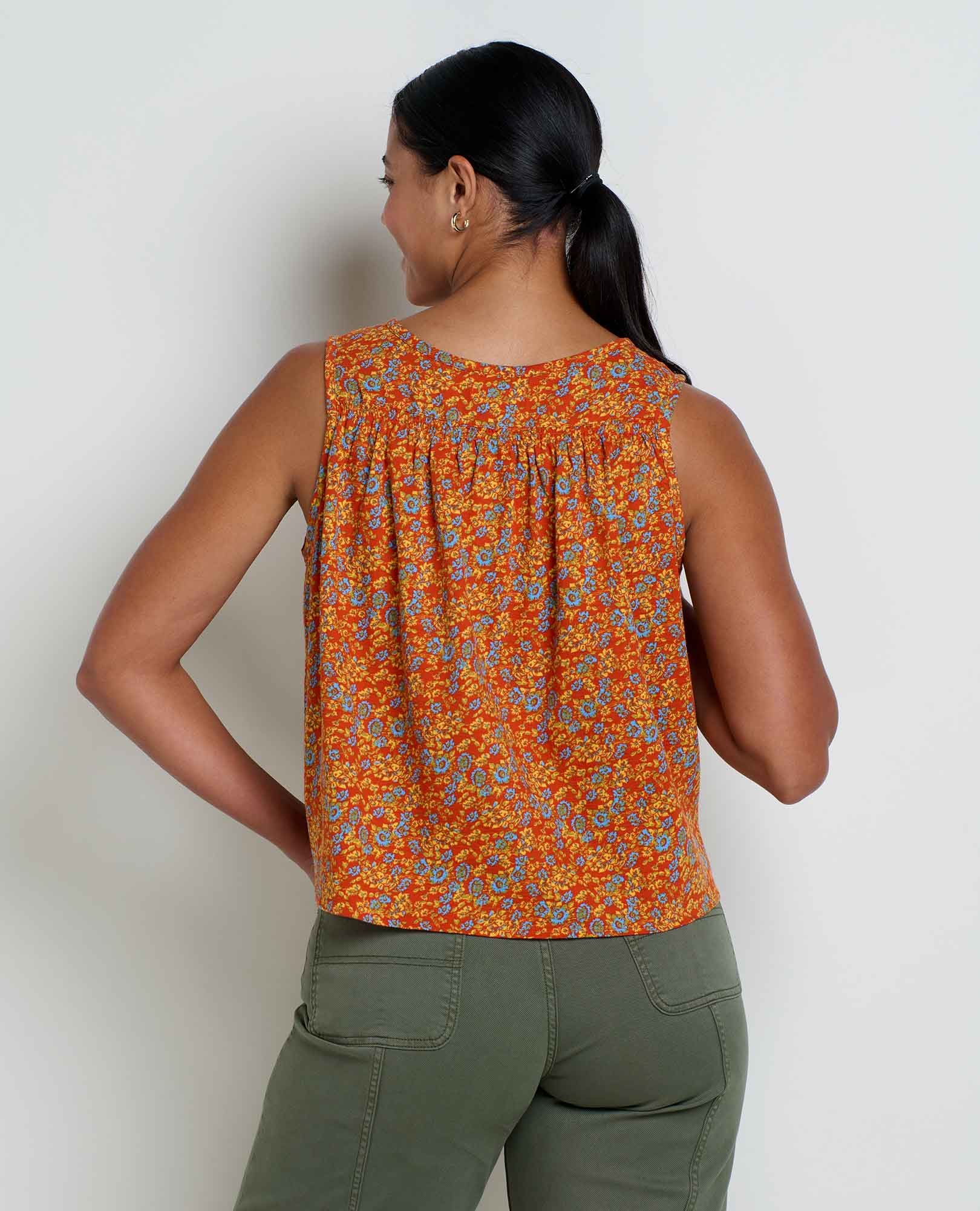 Manzana Button Front Tank - Coyean