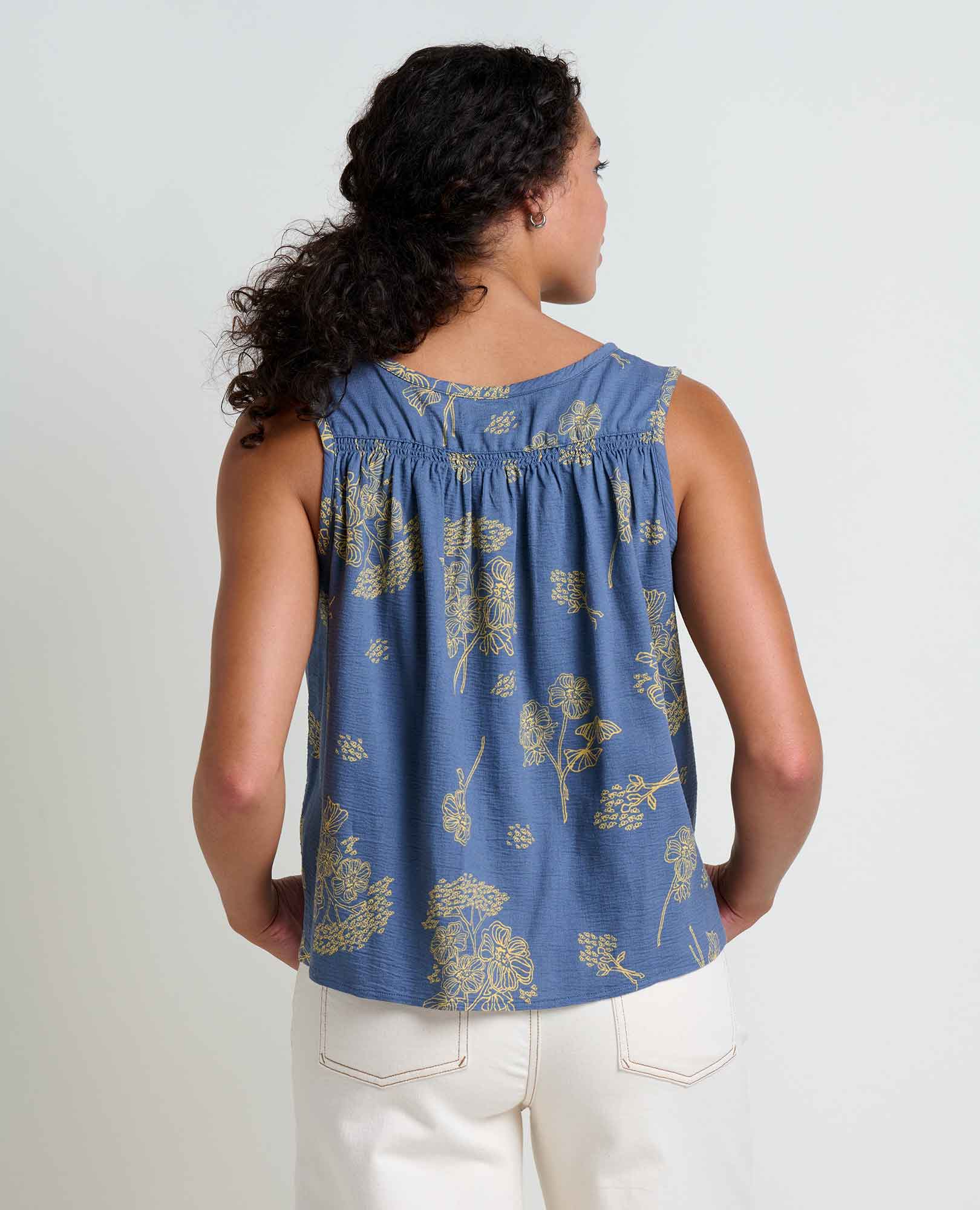 Manzana Button Front Tank - Coyean